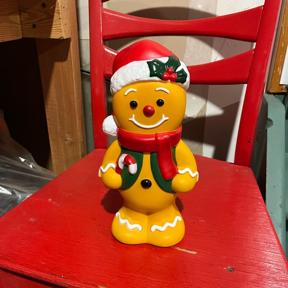 Table top Gingerbread man light up decor